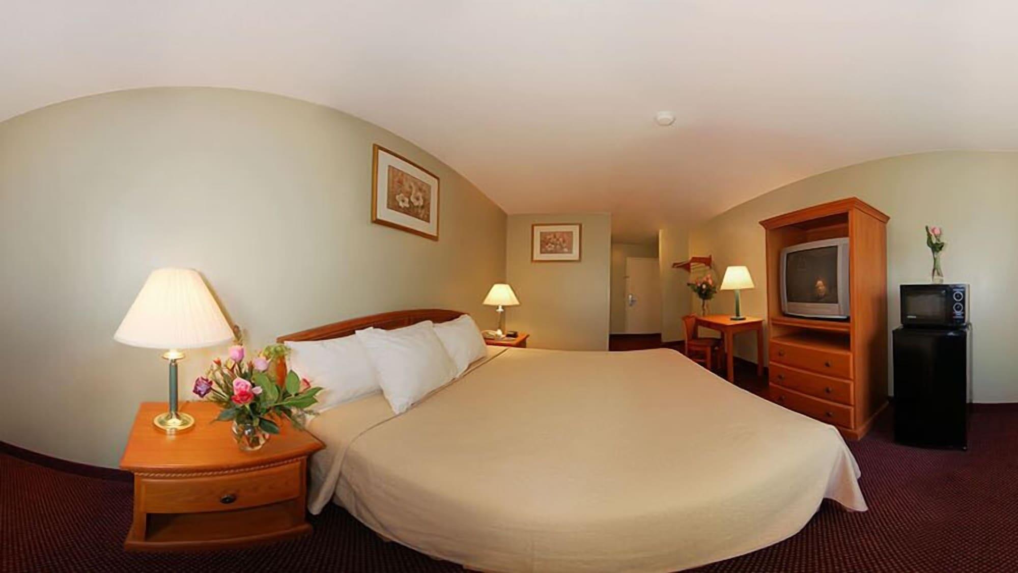 Quality Inn Tracy I-205 Exterior photo
